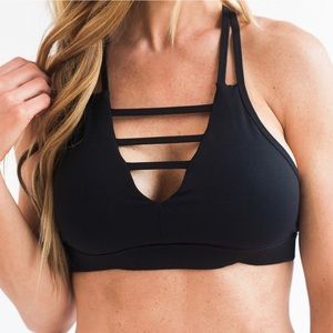EUC Black Grid Bra Size L Yoga, Workout, Swim Top